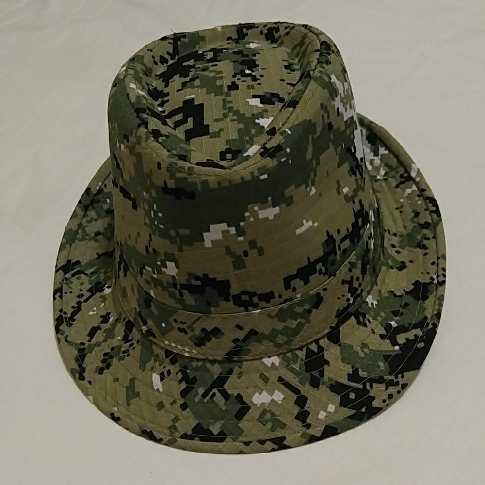 FEDORA HAT